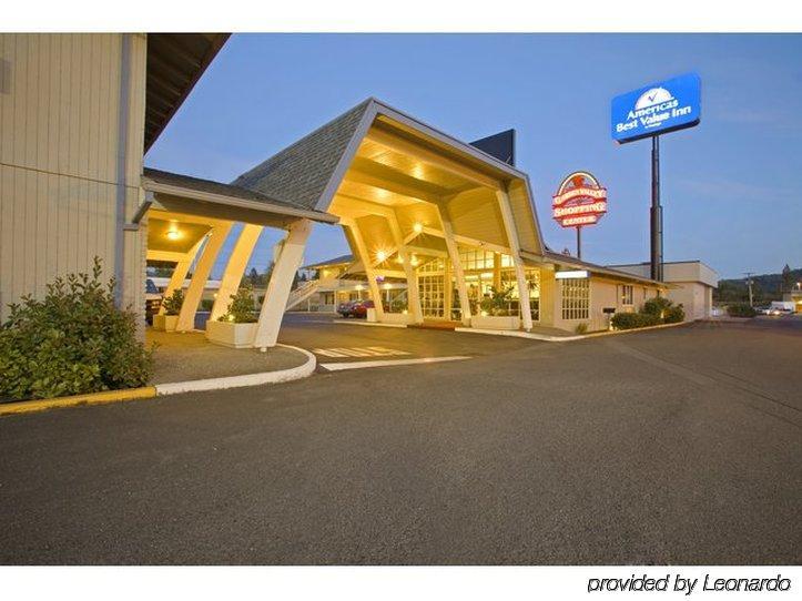 Americas Best Value Inn Roseburg Buitenkant foto